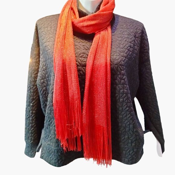 Red Metallic Fringe Scarf - Picture 3 of 3